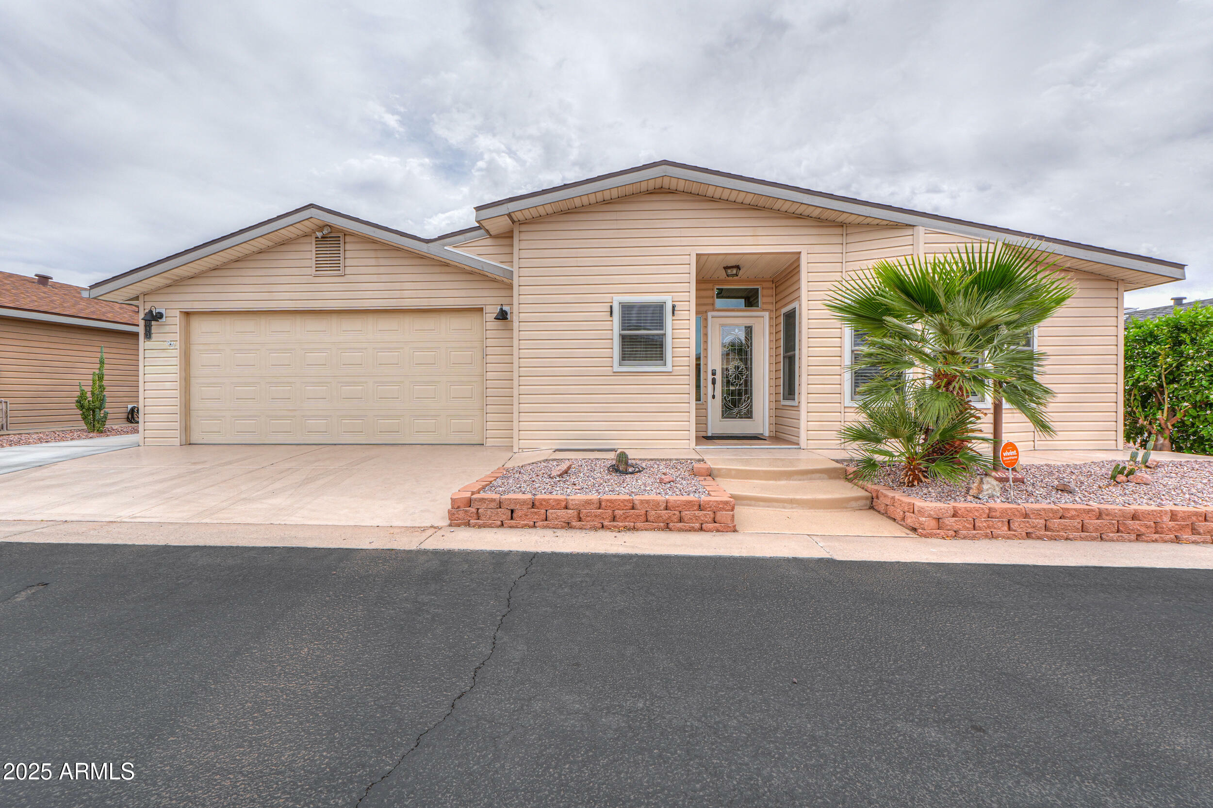Property Photo:  3301 S Goldfield Road 4093  AZ 85119 
