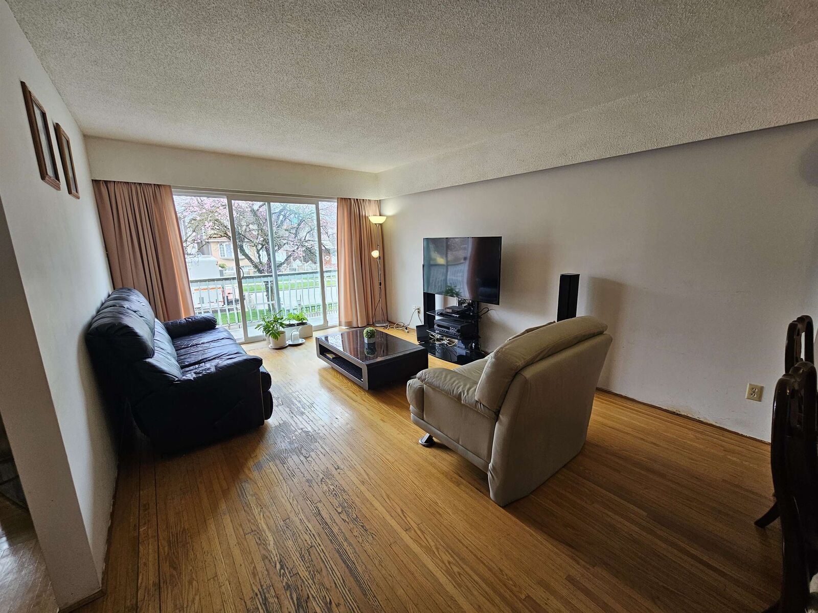 Property Photo: 6739 Dumfries Street BC V5P 3B8