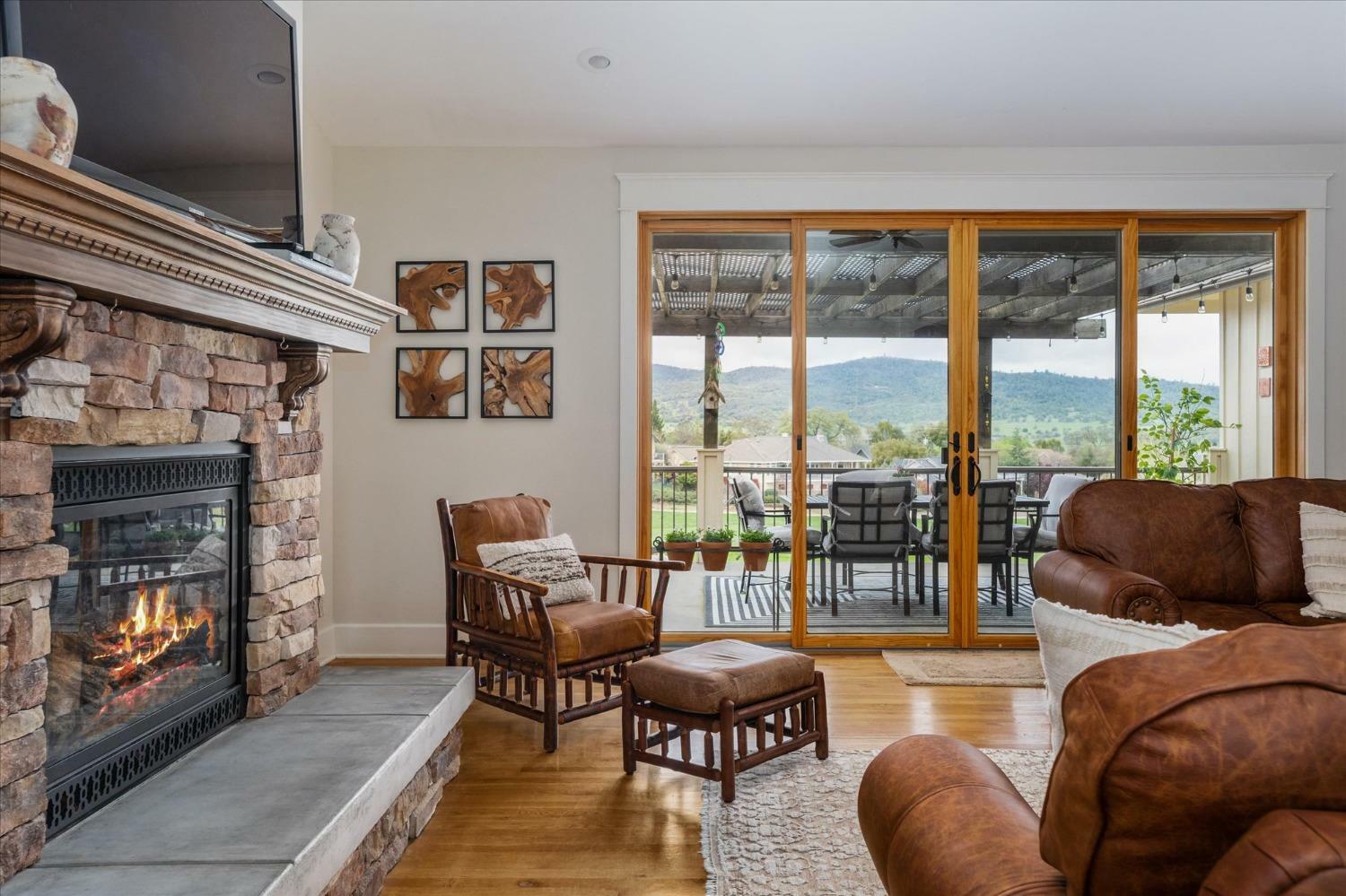 Property Photo: 501 Rosebush Court CA 95222