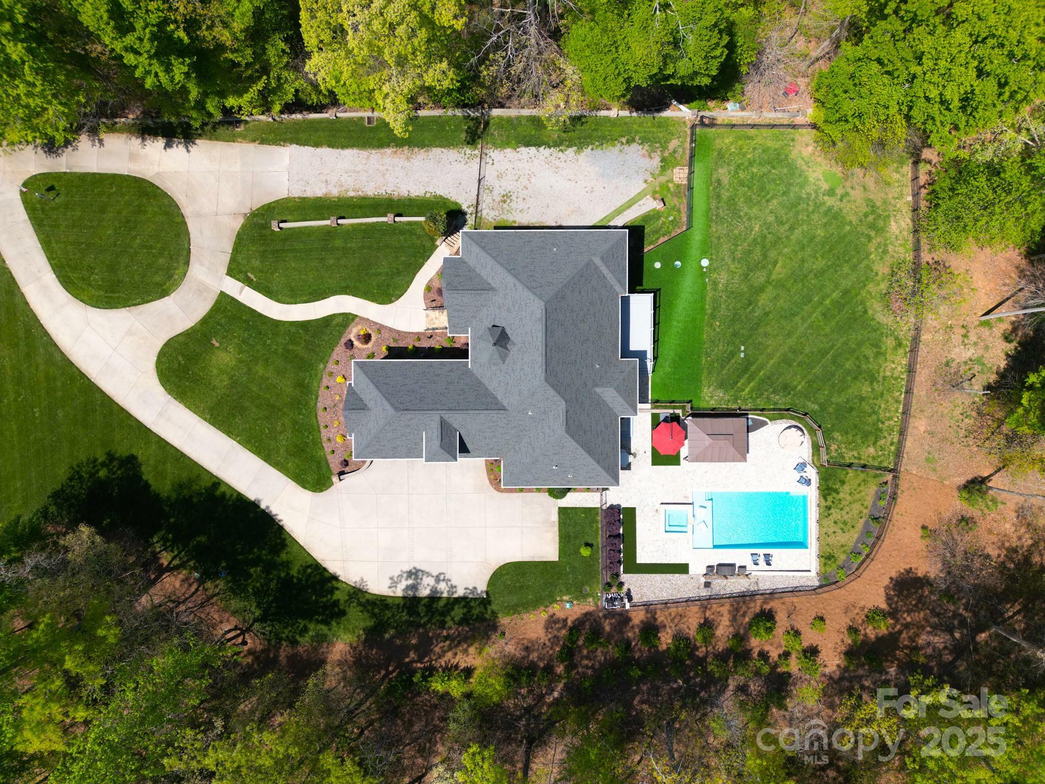 Property Photo: 4071 King Wilkinson Road NC 28092