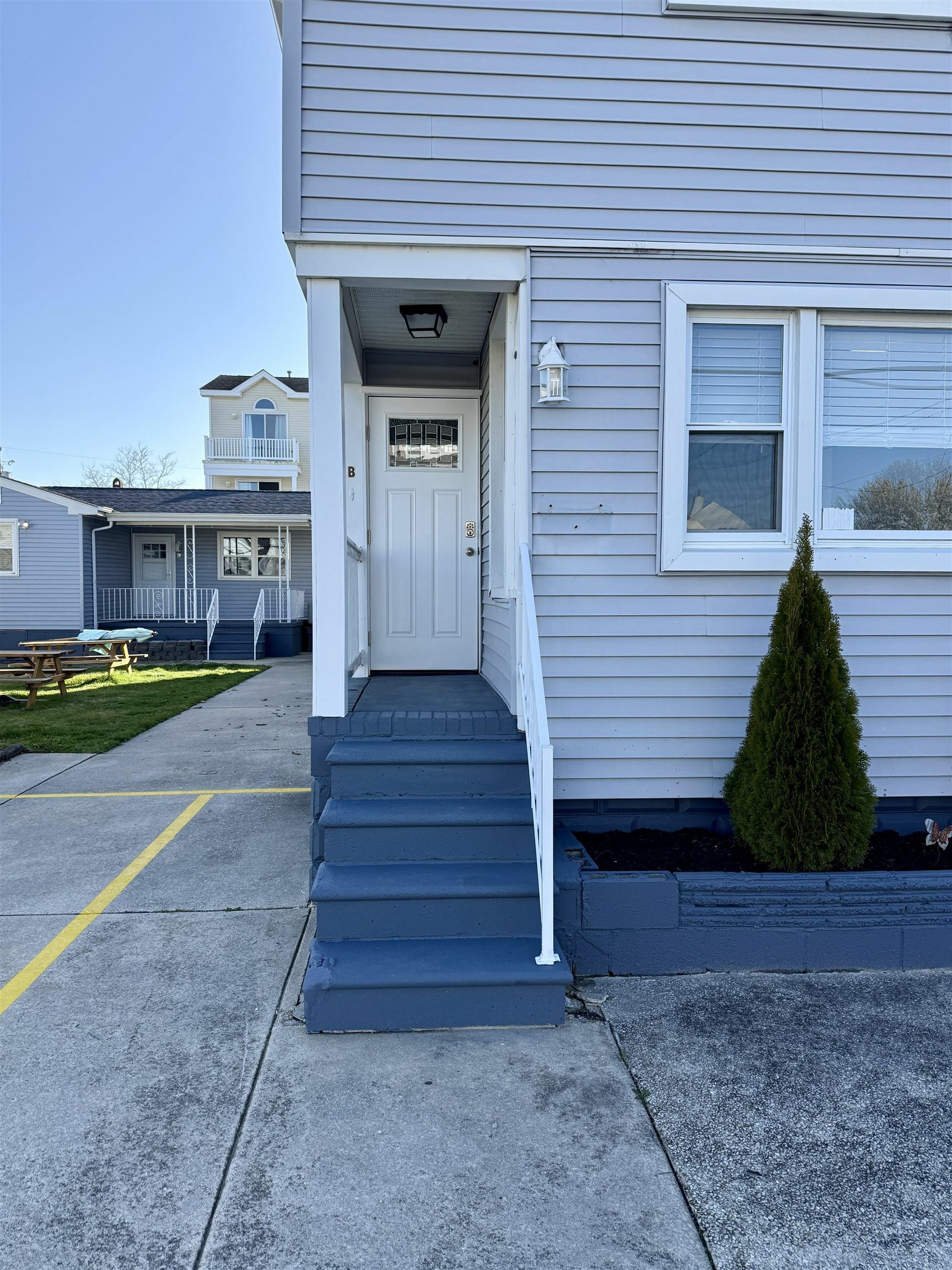 Property Photo: 110 E 24th NJ 08260