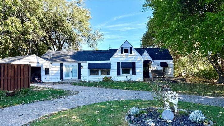 2727 Butt Street  Erie PA 16506 photo