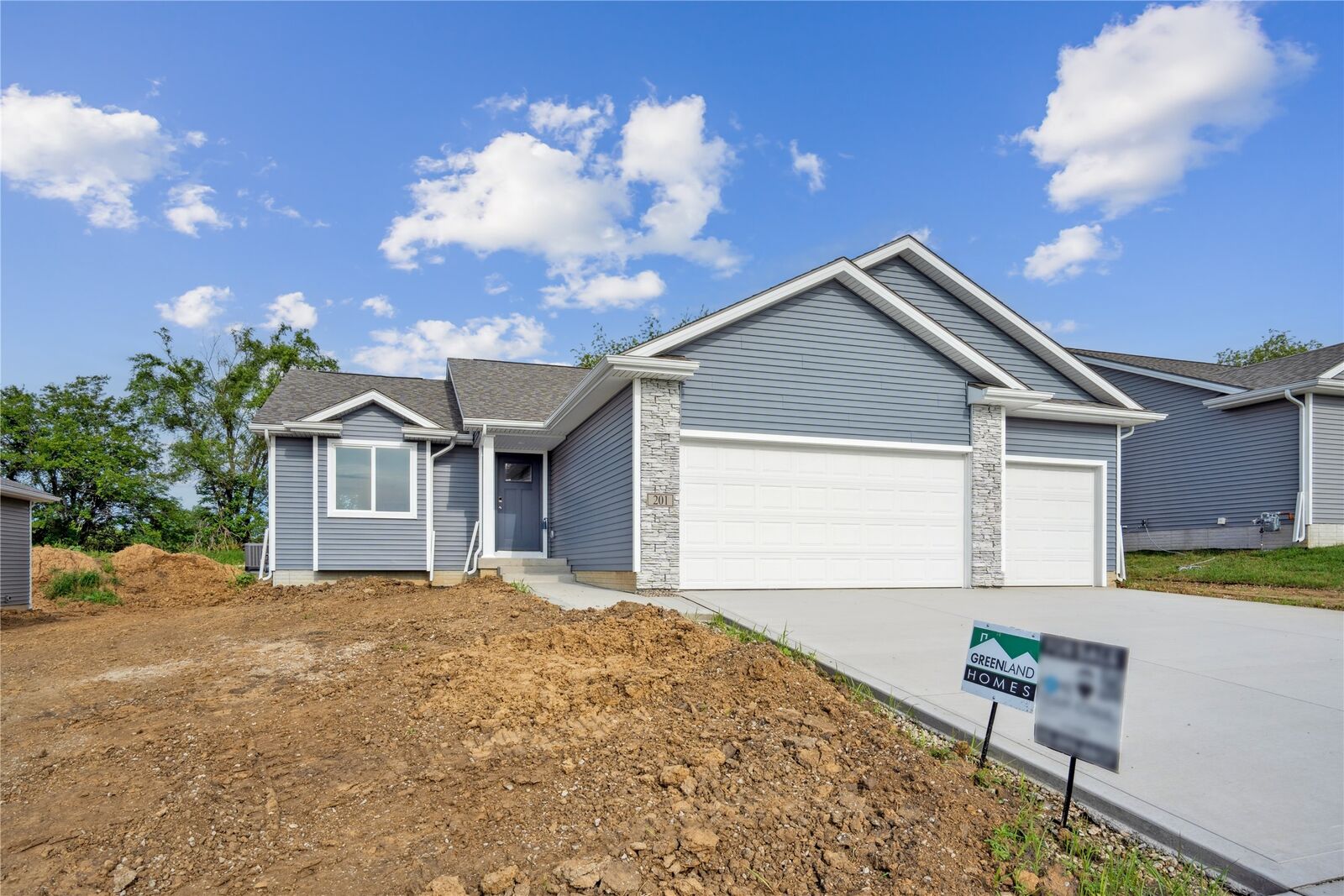 Property Photo: 201 S Walnut Drive IA 50211