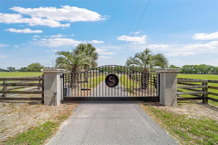 Property Photo: 2599 NW 100th Avenue FL 34482