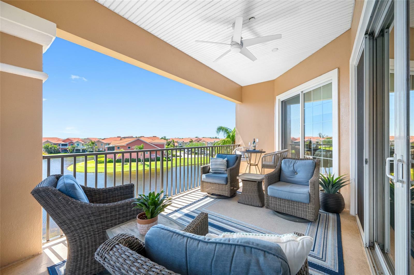 Property Photo: 6 Academy Way S 23A FL 33711