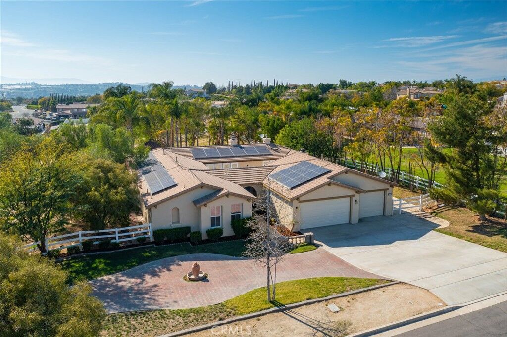 Property Photo:  17741 Laurel Grove Road  CA 92504 