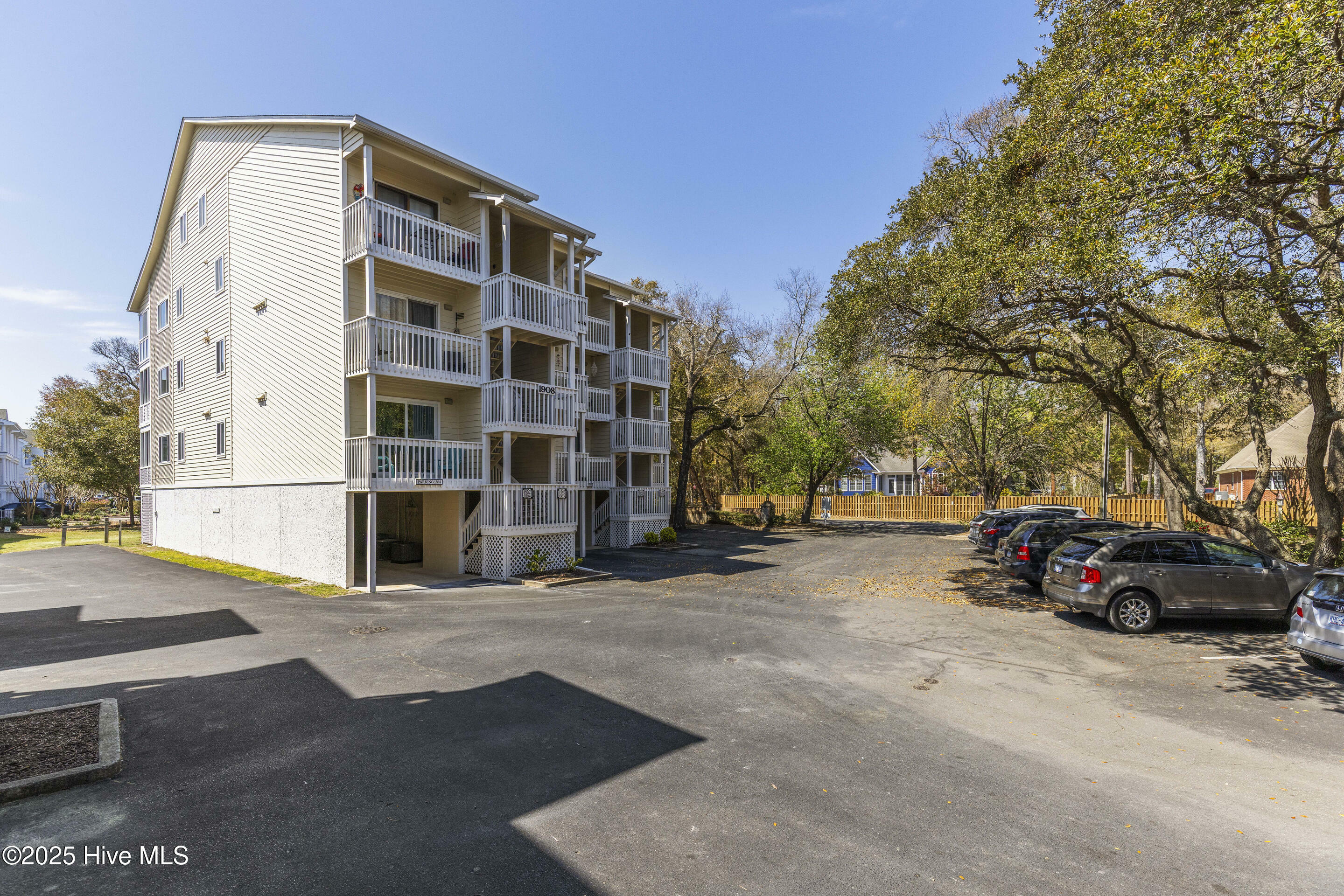 Property Photo: 1908 Goose Creek Road SW Unit 1202 NC 28469