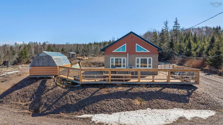 1524 Highway 215 — photo 1