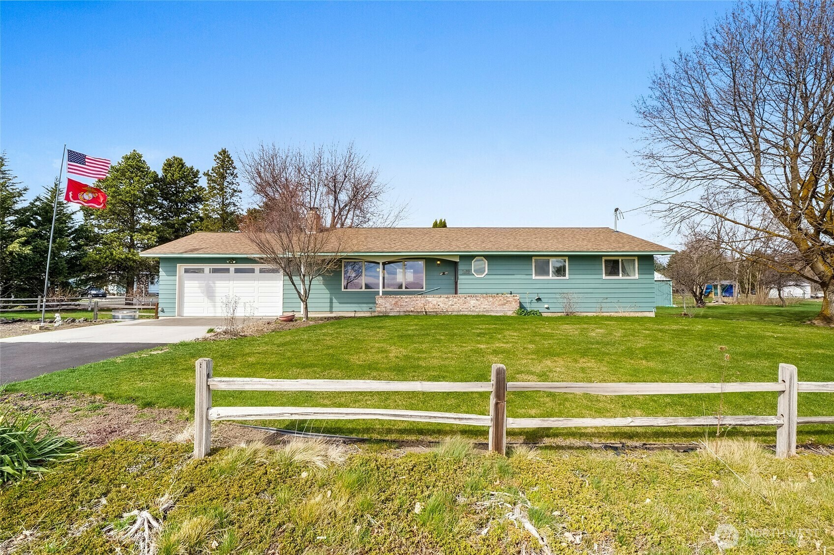 1482  Road 20  NW  Soap Lake WA 98851 photo