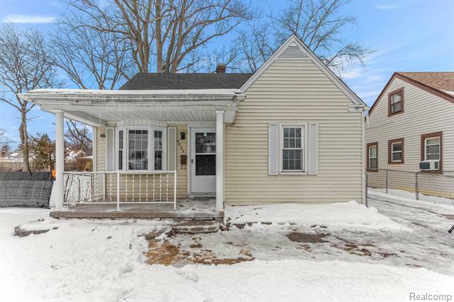Property Photo: 4920 Weddell Street MI 48125