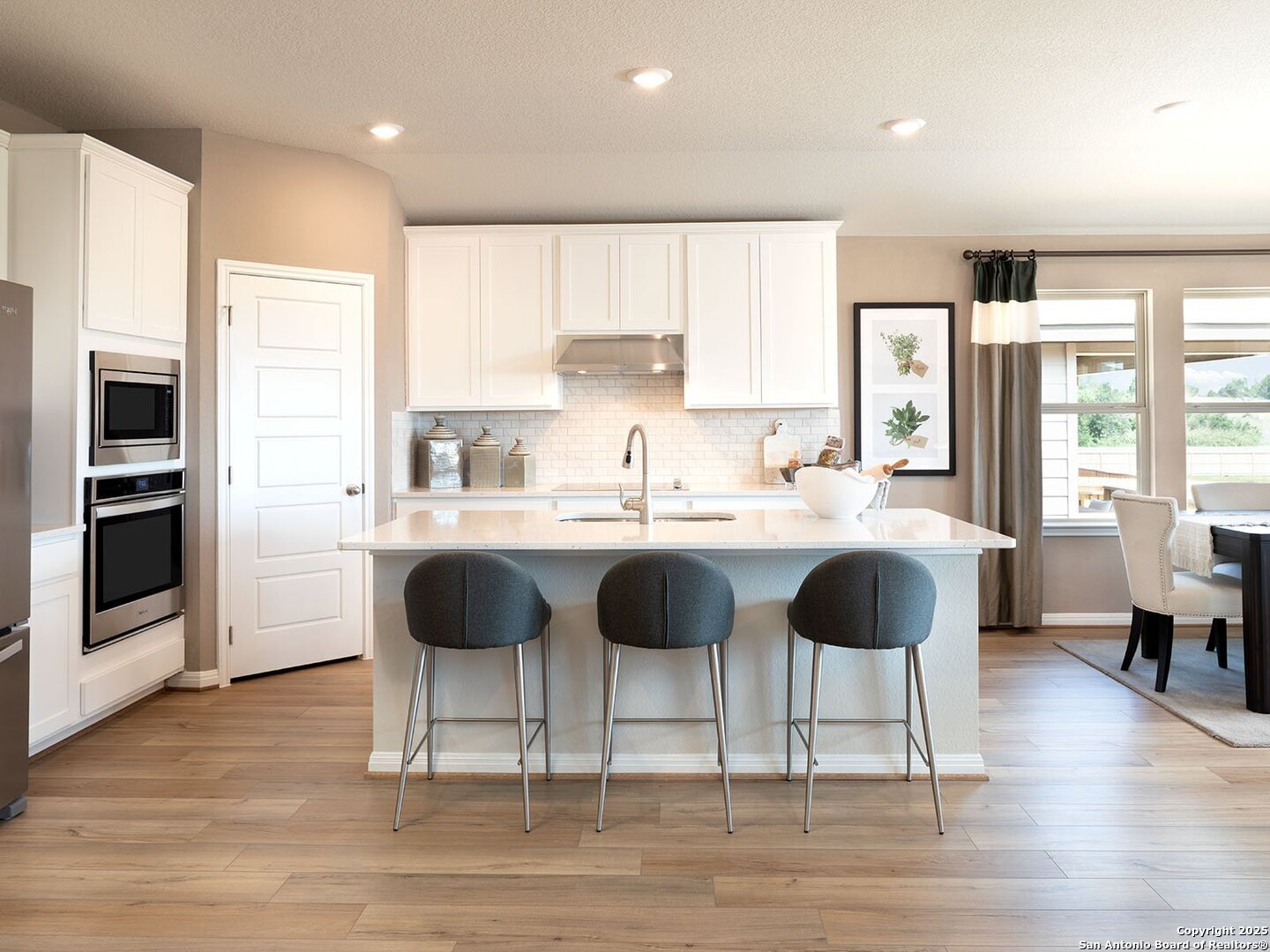 Property Photo: 17107 Autry Falls TX 78247
