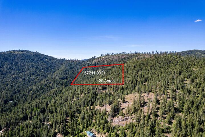 Property Photo:  Xxx N Singing Hills Dr Lot 2 Parcel #57211.9021  WA 99025 