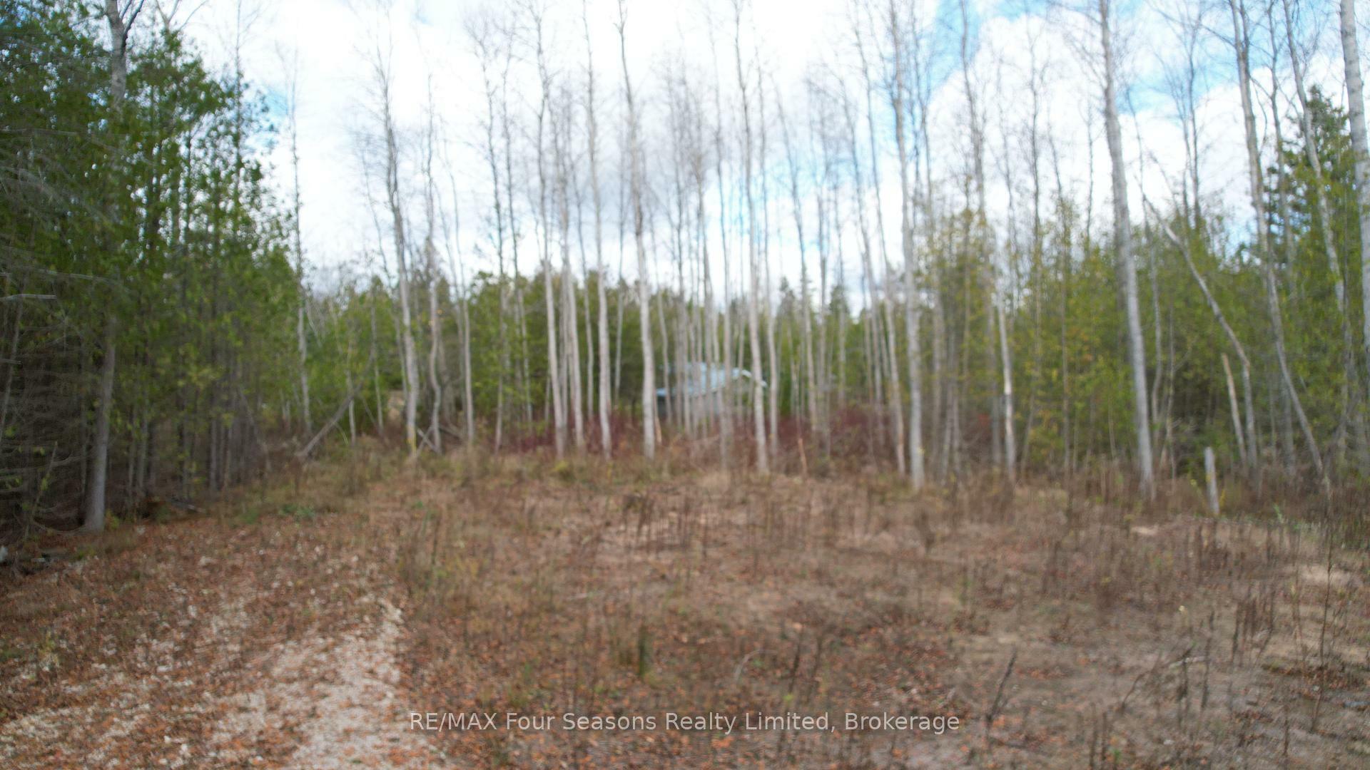 Property Photo:  Lot 69-70 Isabella Street  ON N0H 2T0 