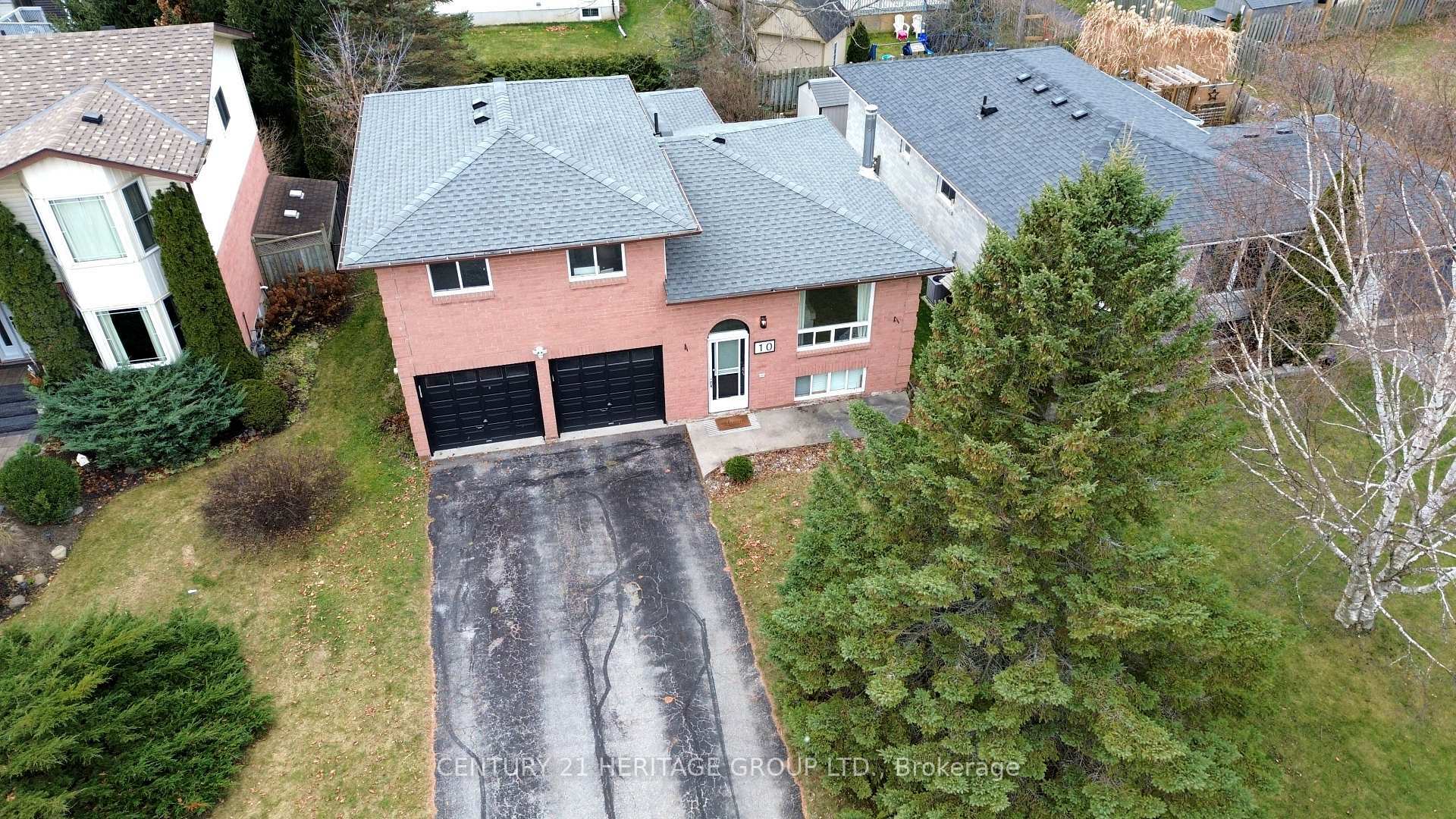 Photo de la propriété:  10 Hawkins Street  ON L0E 1R0 