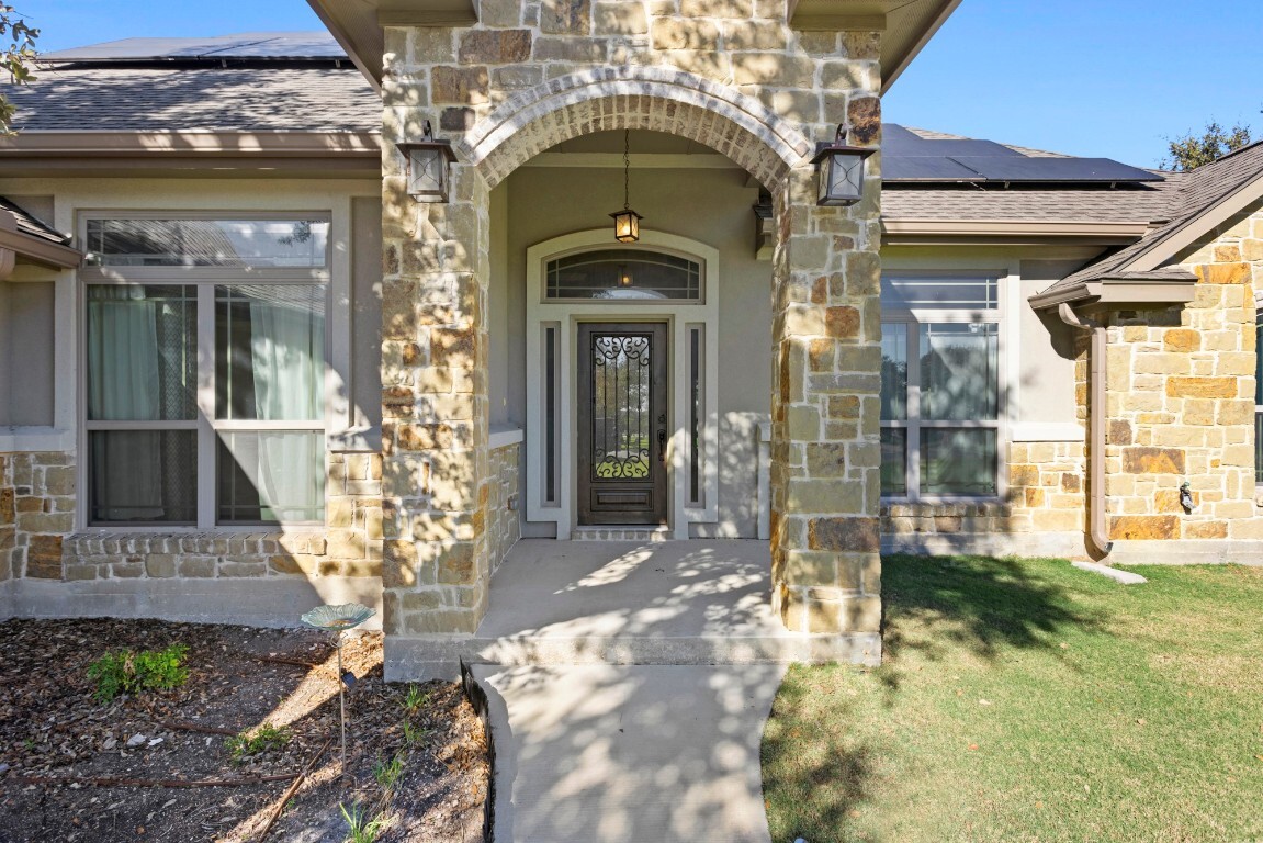 Property Photo: 16 Riverstone Parkway TX 76513