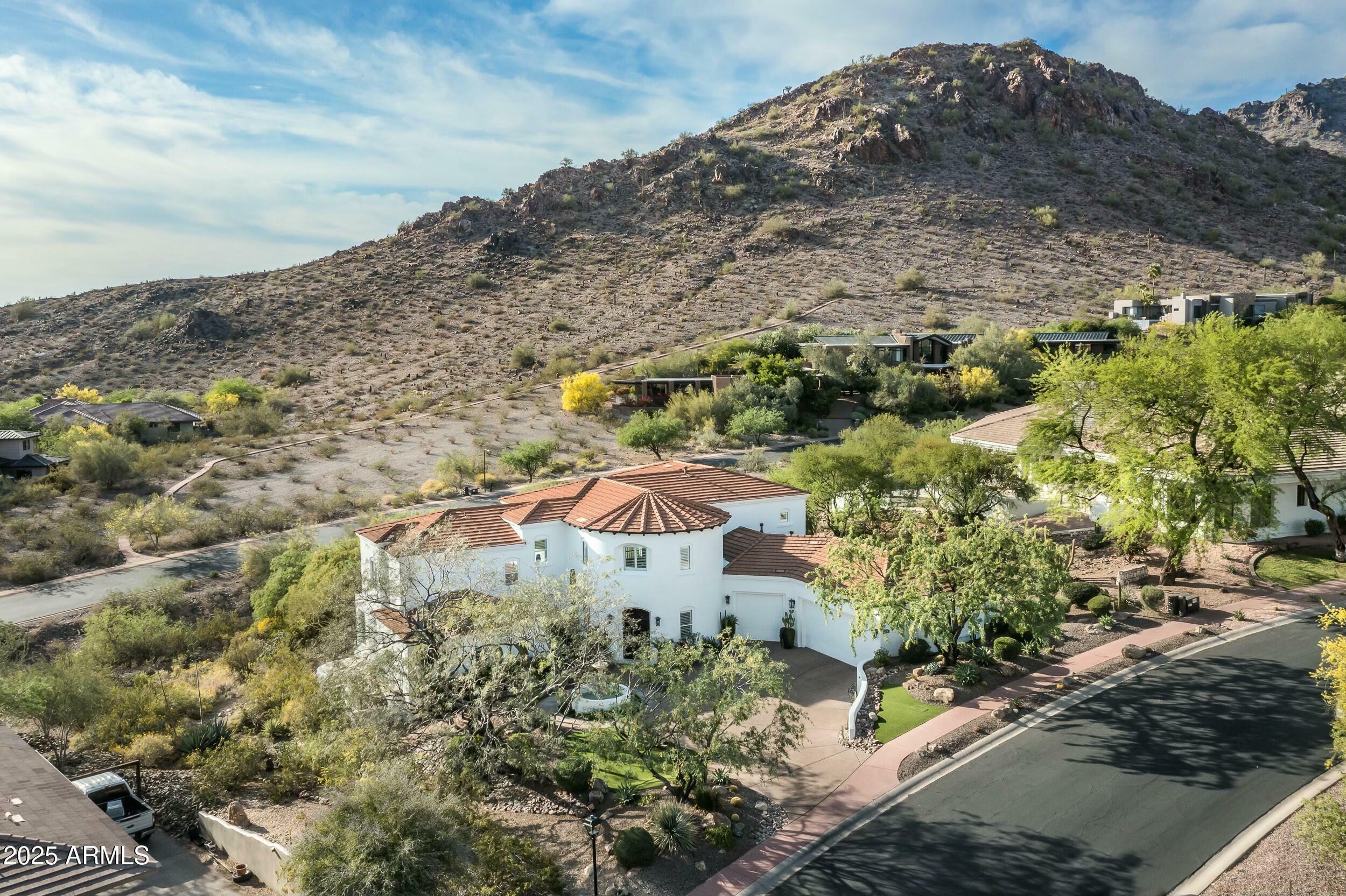 Property Photo: 6556 N Arizona Biltmore Circle AZ 85016