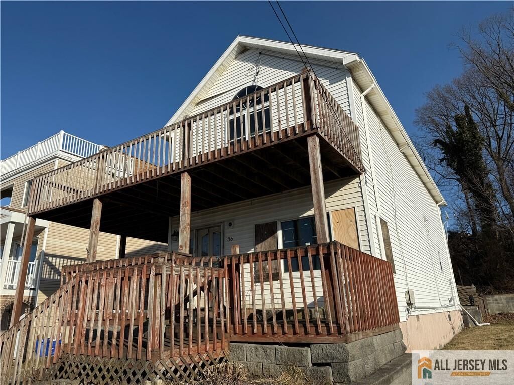 Property Photo: 36 Cliffwood Way NJ 08879