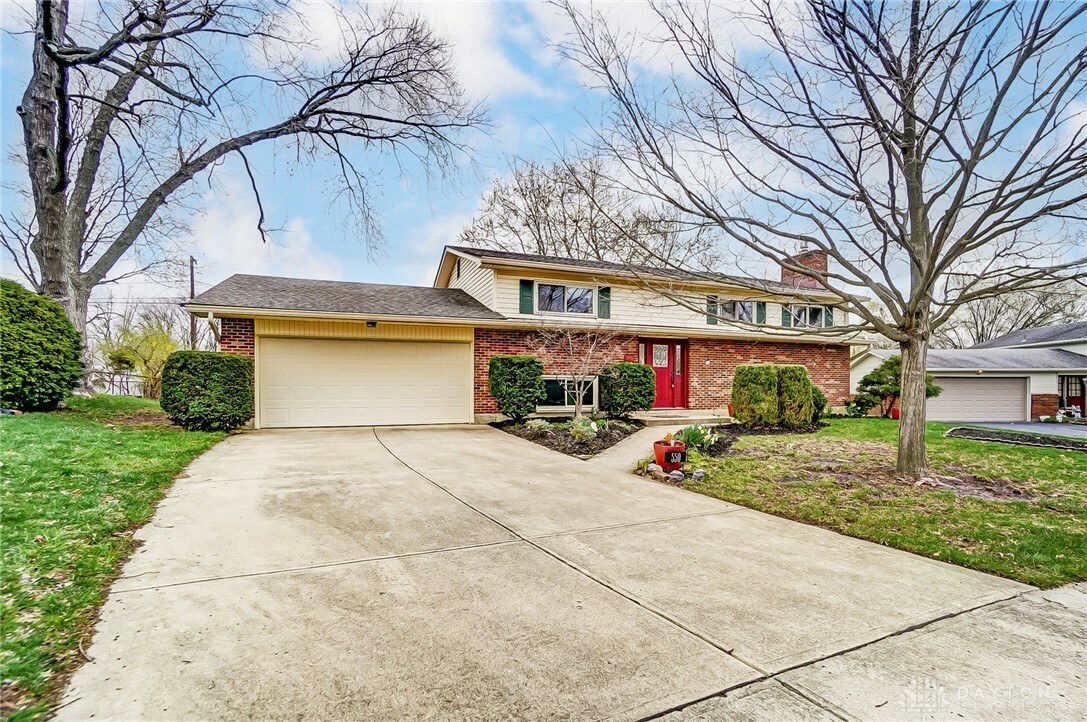 Property Photo: 550 Rader Drive OH 45377