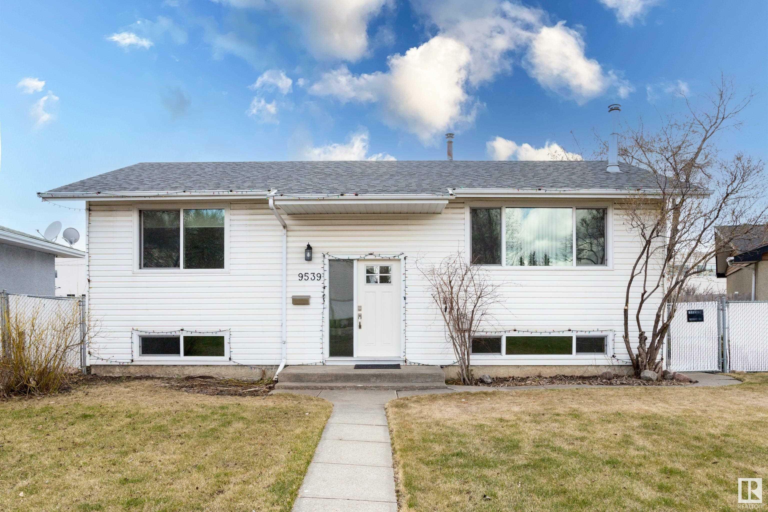 Property Photo: 9539 133 Avenue NW AB T5E 1C7