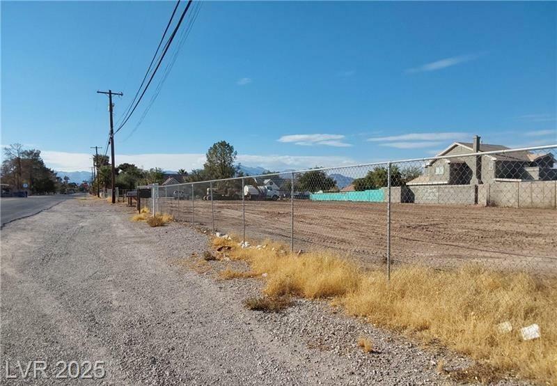 Property Photo: 5600 El Parque Avenue NV 89146