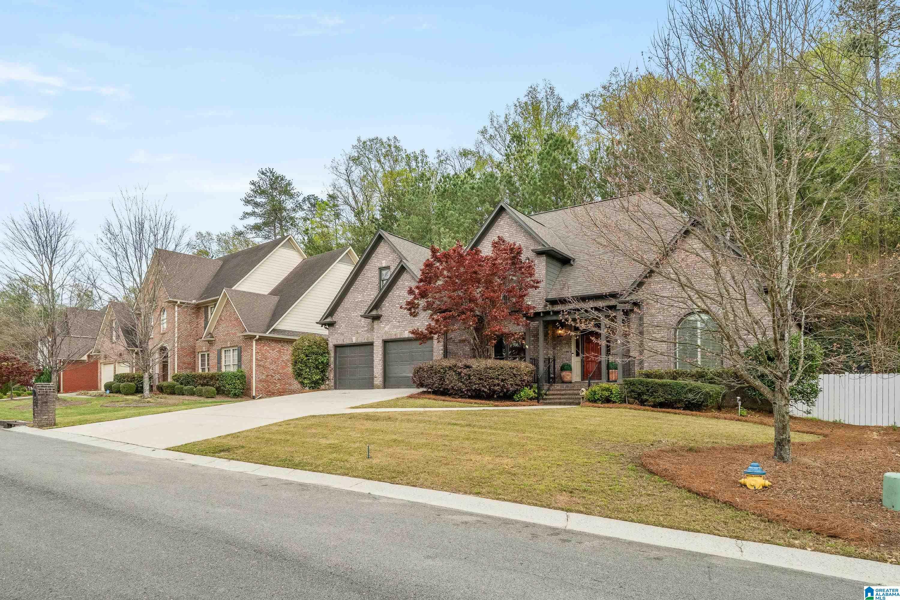Property Photo: 582 Bristol Lane AL 35226