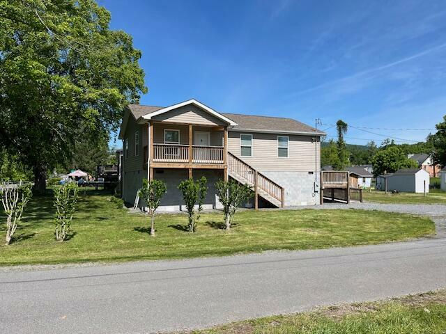 Property Photo:  127 Calhoun St  WV 24910 