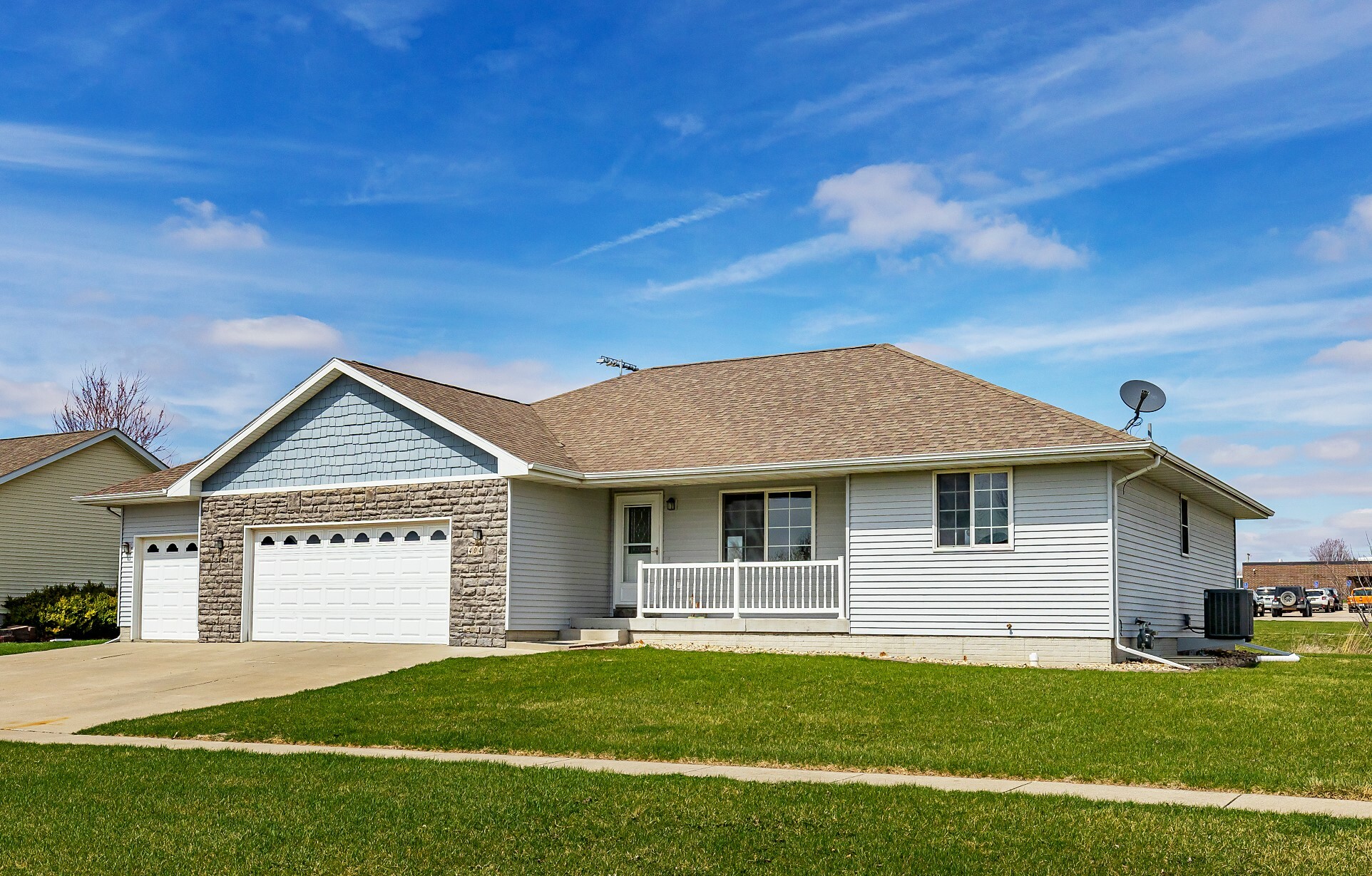 Property Photo: 404 E Kayla Lane IA 50228