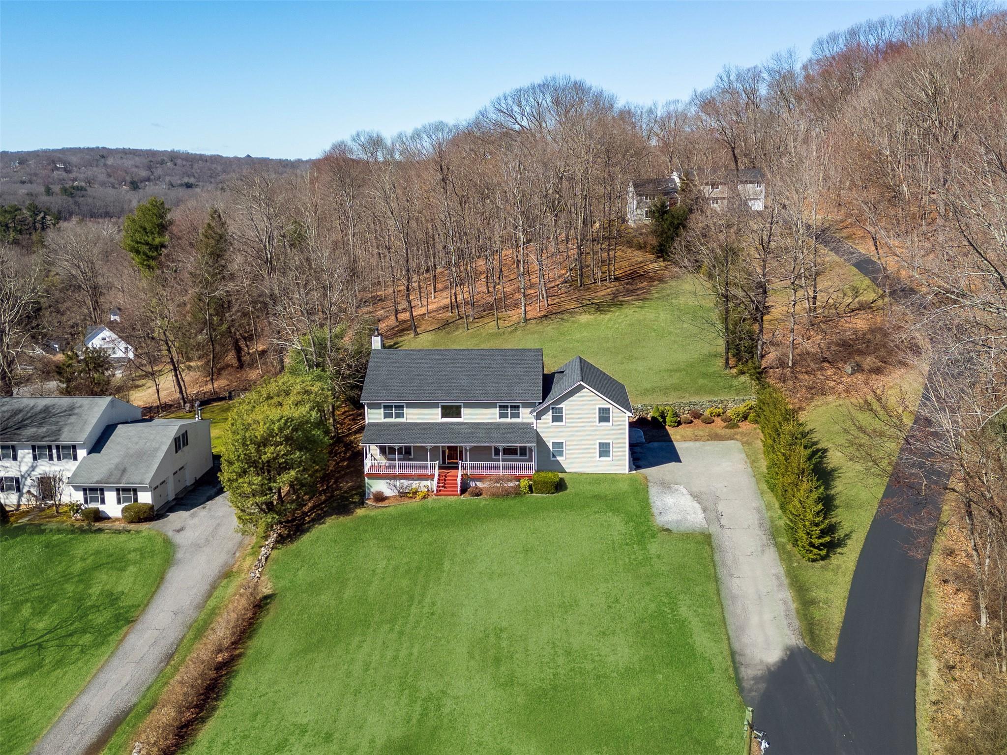 Property Photo: 4 Oakridge Road NY 10560