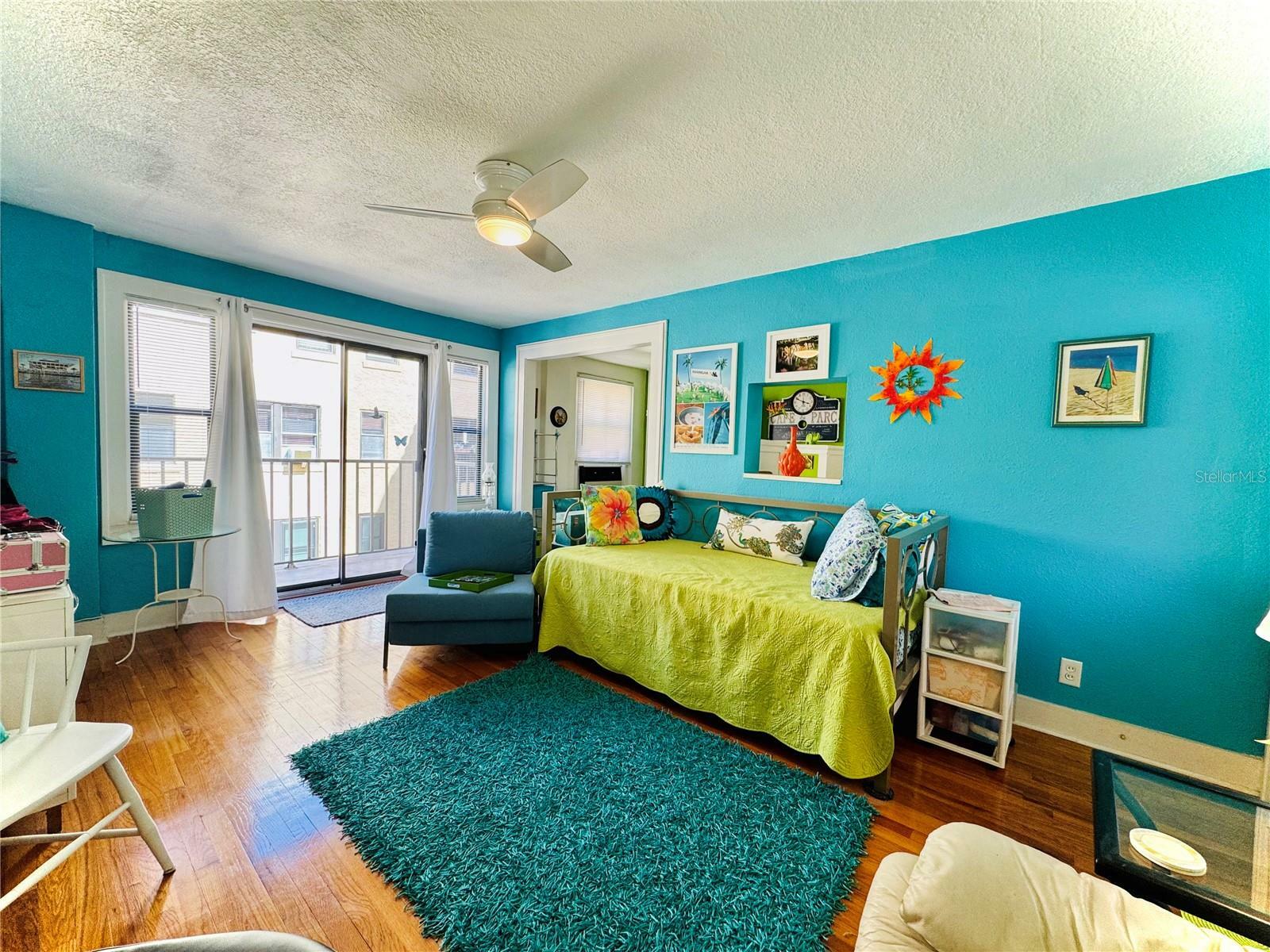 Property Photo: 130 4th Avenue N 608 FL 33701