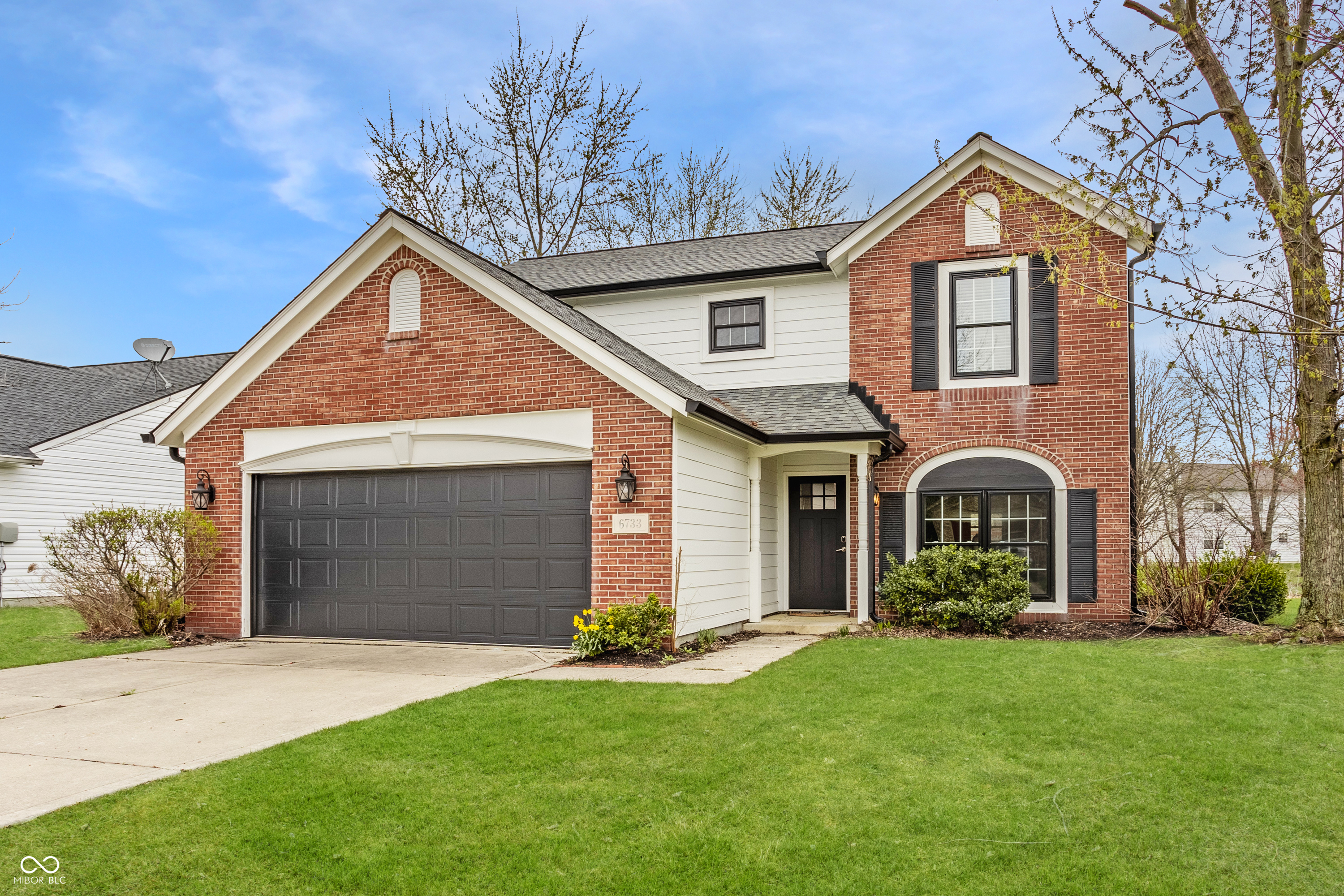 Property Photo: 6733 Dorchester Drive IN 46077
