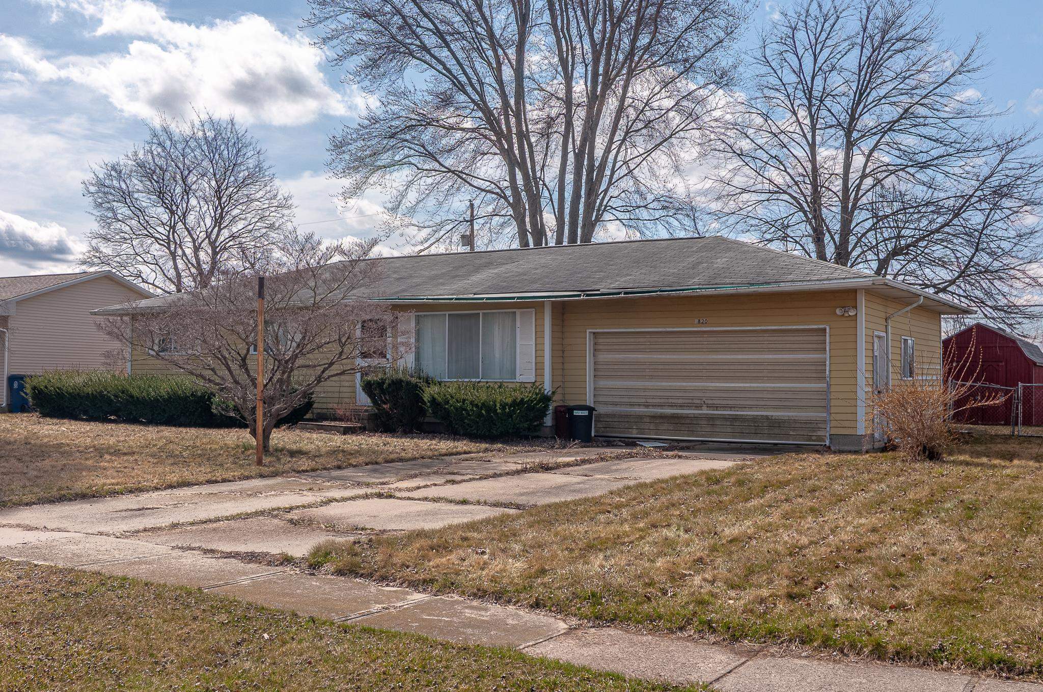 Property Photo: 4820 S Washington Road MI 48601