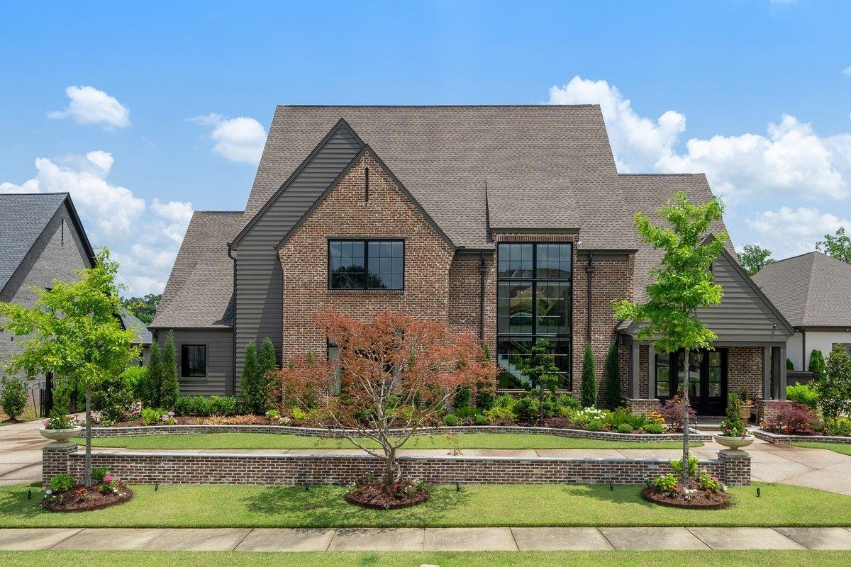 3056 Chapel Woods Cv  Germantown TN 38138 photo