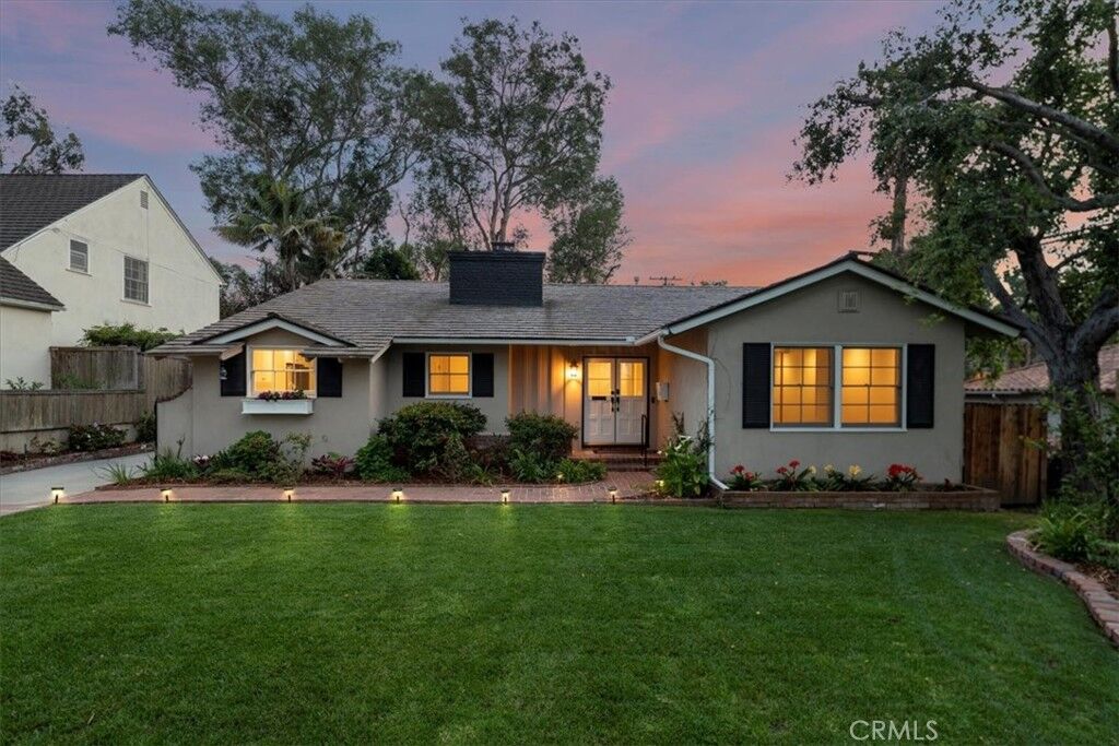 Property Photo:  3700 Palos Verdes Drive N  CA 90274 