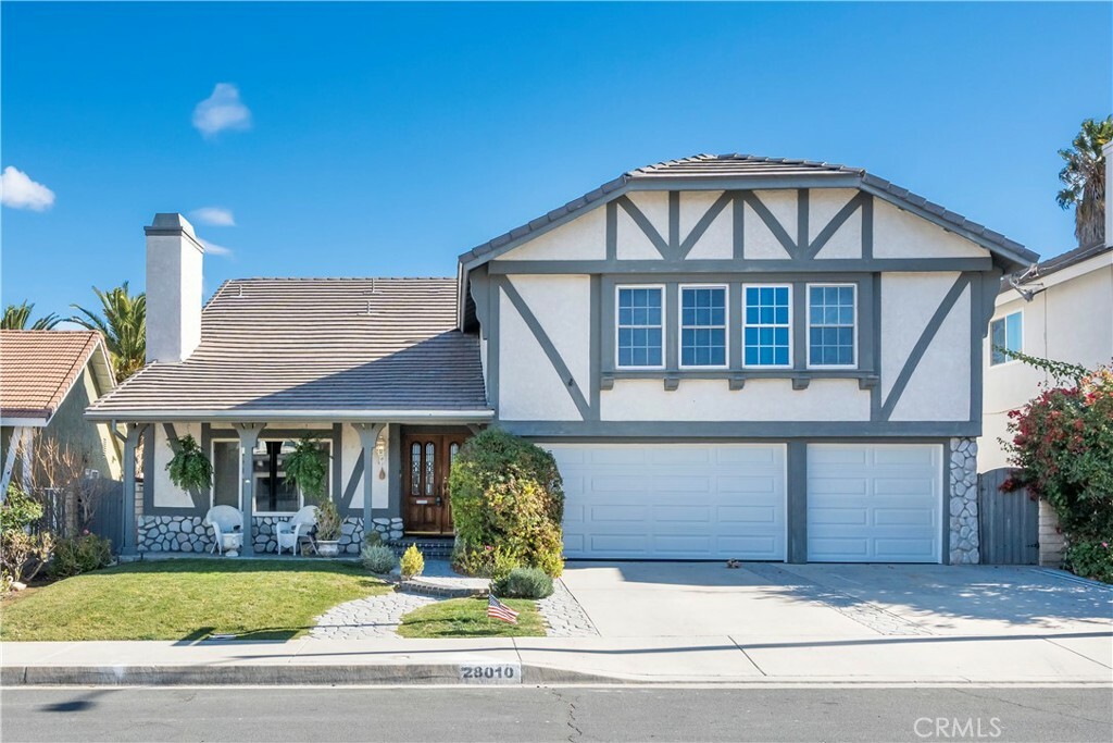 Property Photo: 28010 Ellis Court CA 91350