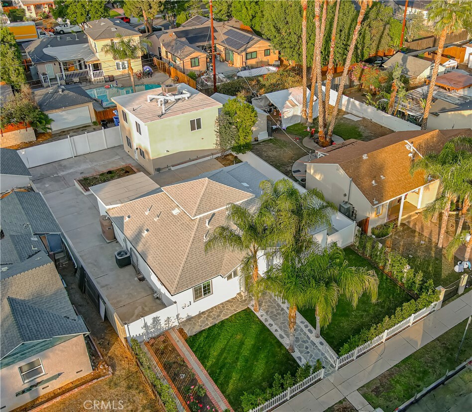 Property Photo: 22133 Victory Boulevard CA 91303