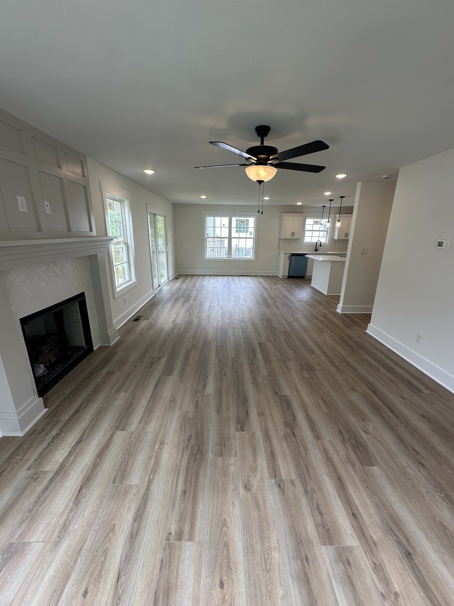 Property Photo: 201 Wade Hampton Ln TN 37040