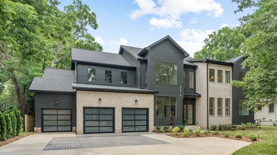 Property Photo: 2915 Compton Rd TN 37215