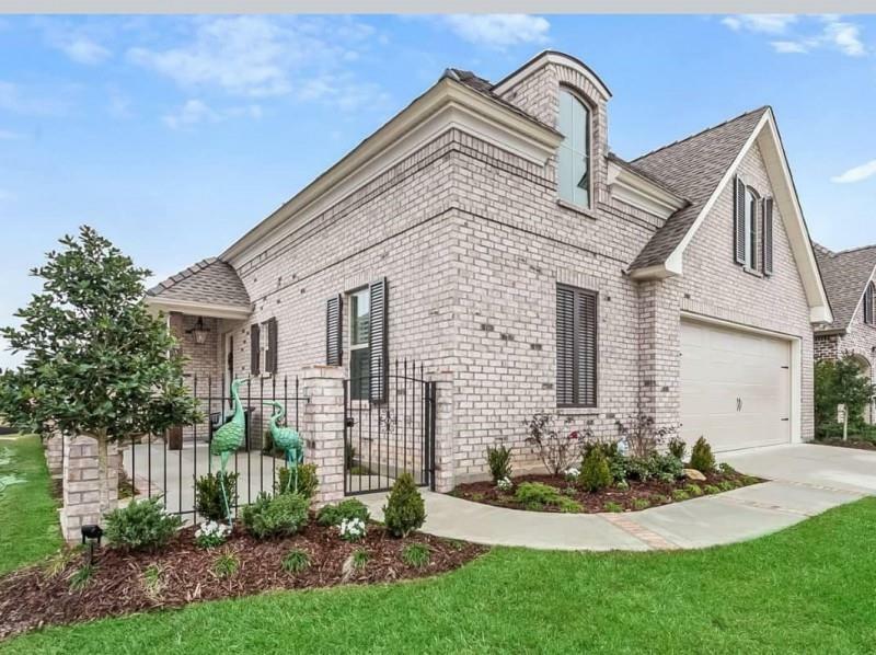 Property Photo: 297 Nicklaus Drive LA 70458