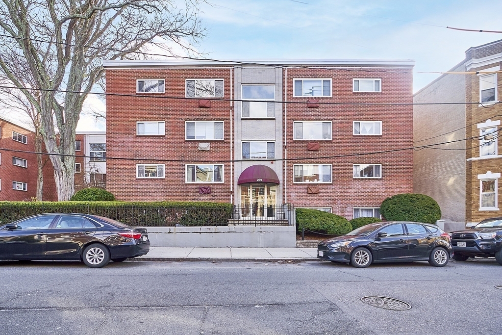 Property Photo: 239 Kelton St 42 MA 02134