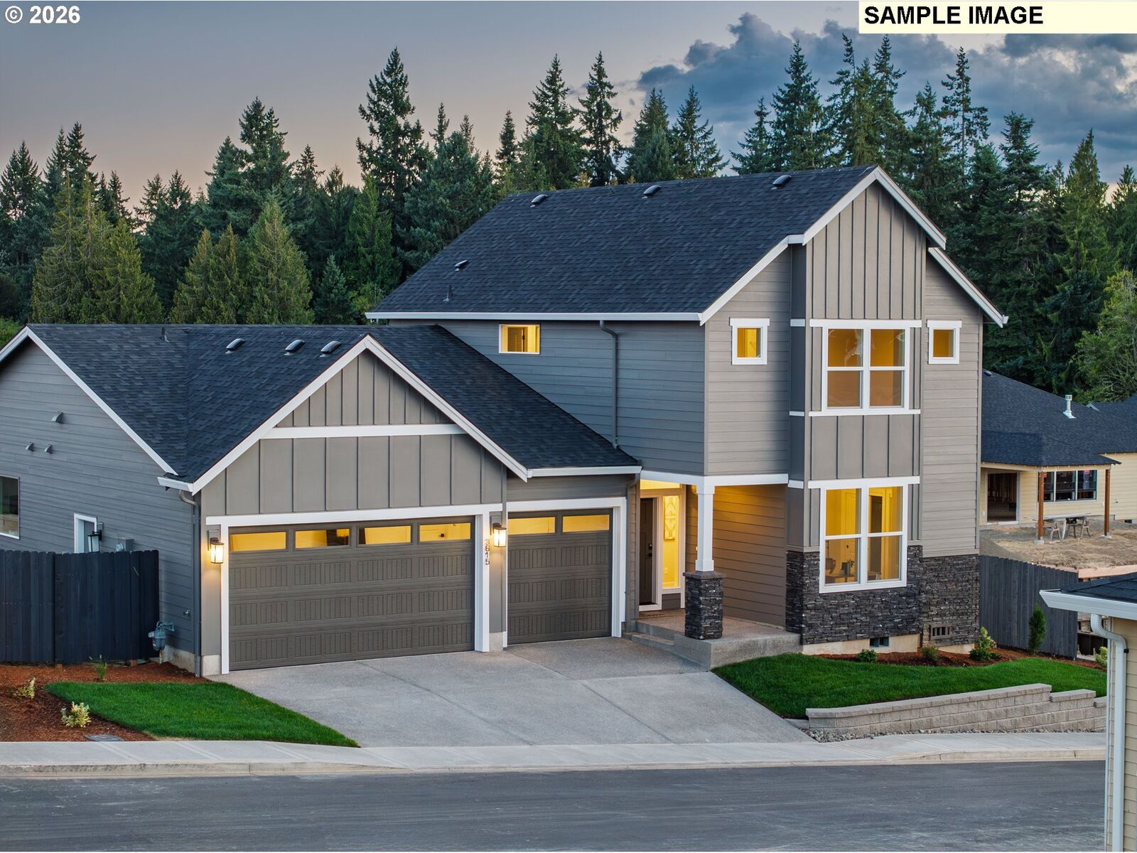 Property Photo:  1403 N 41st Pl  WA 98642 