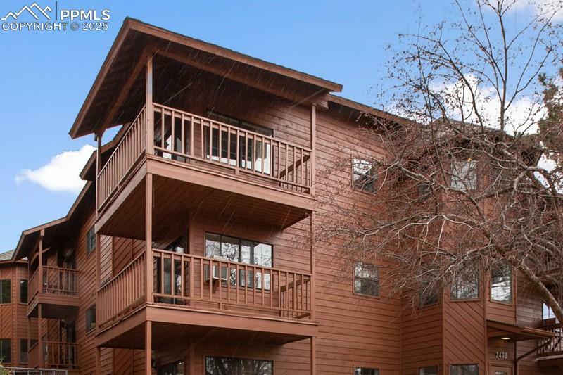 Property Photo: 2430 Palmer Park Boulevard E2 CO 80909