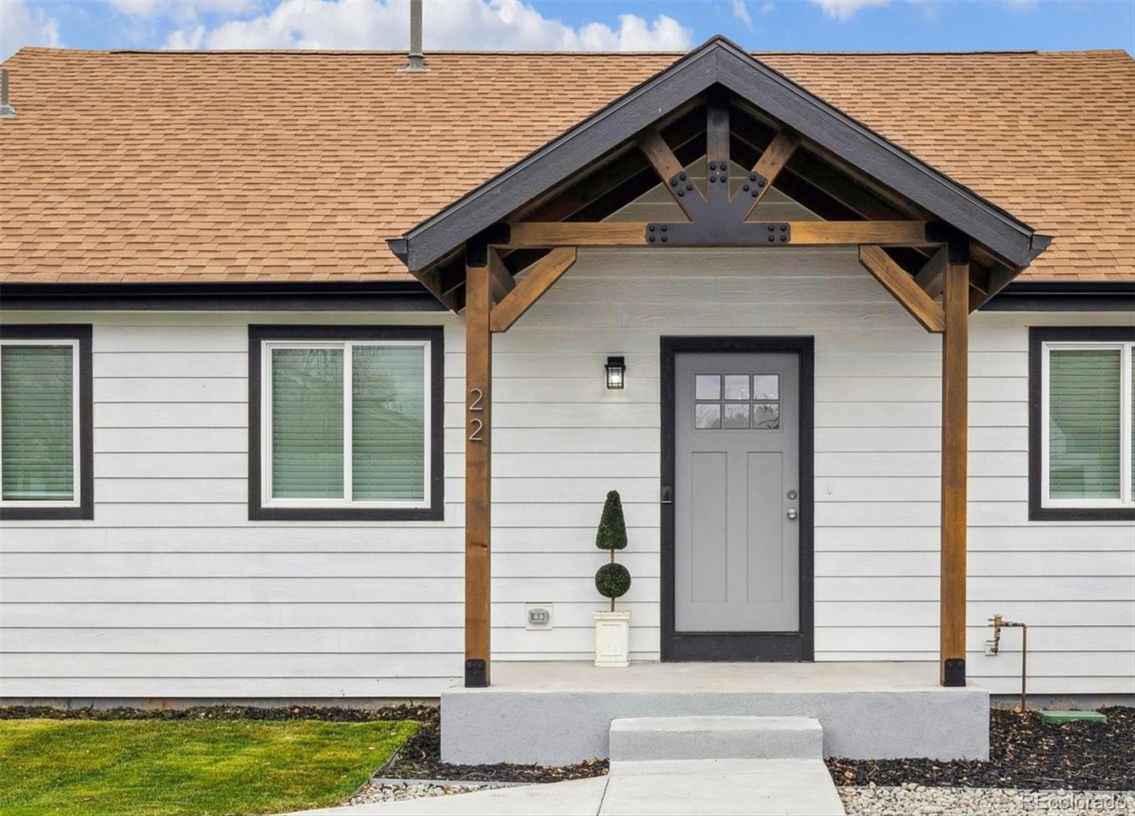 Property Photo: 22 S Harlan Street CO 80226