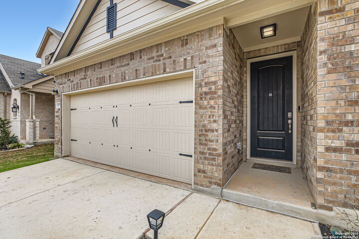 Property Photo: 12516 Peckinpah TX 78254