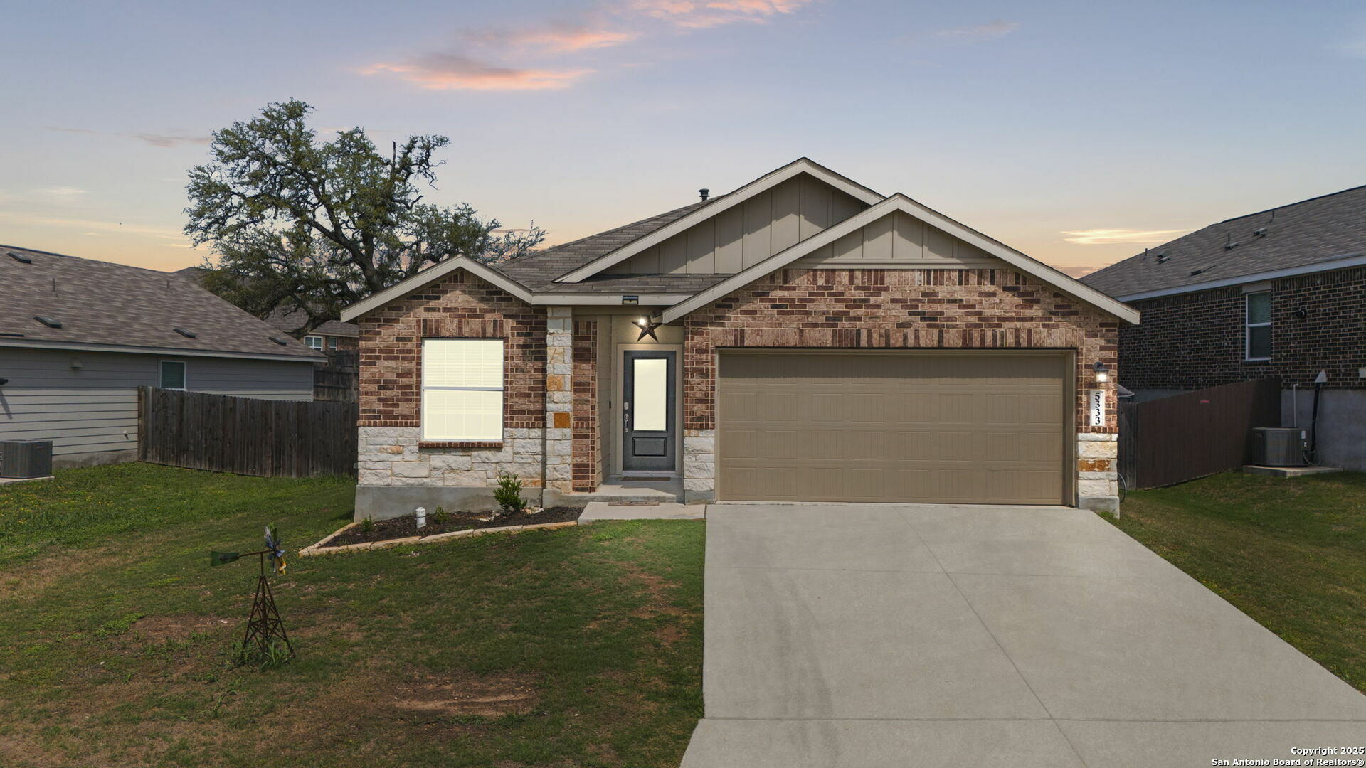 Property Photo: 5333 Trellised TX 78163