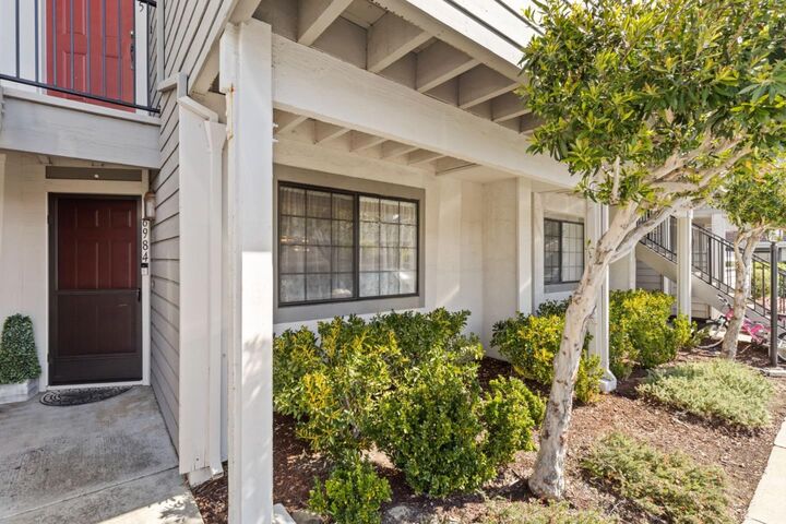 Property Photo: 6984 Chantel Court CA 95129