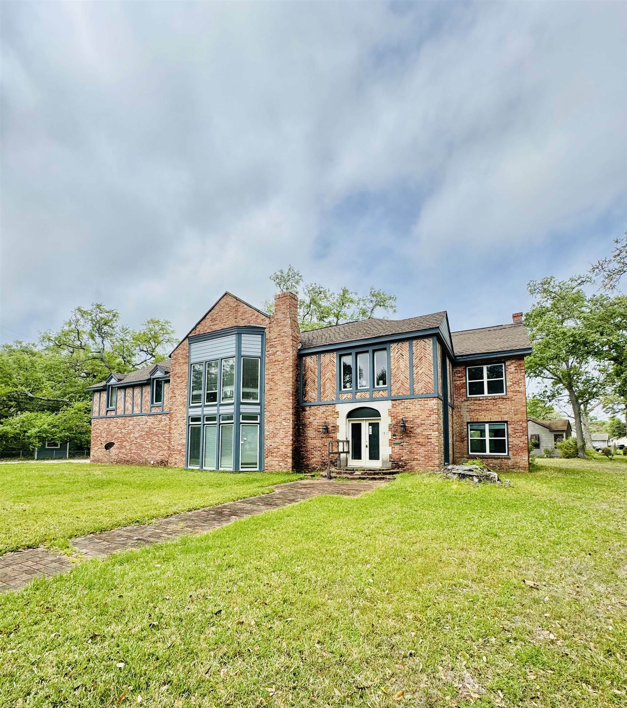 Property Photo:  4149 Ferndale Dr  TX 77642 