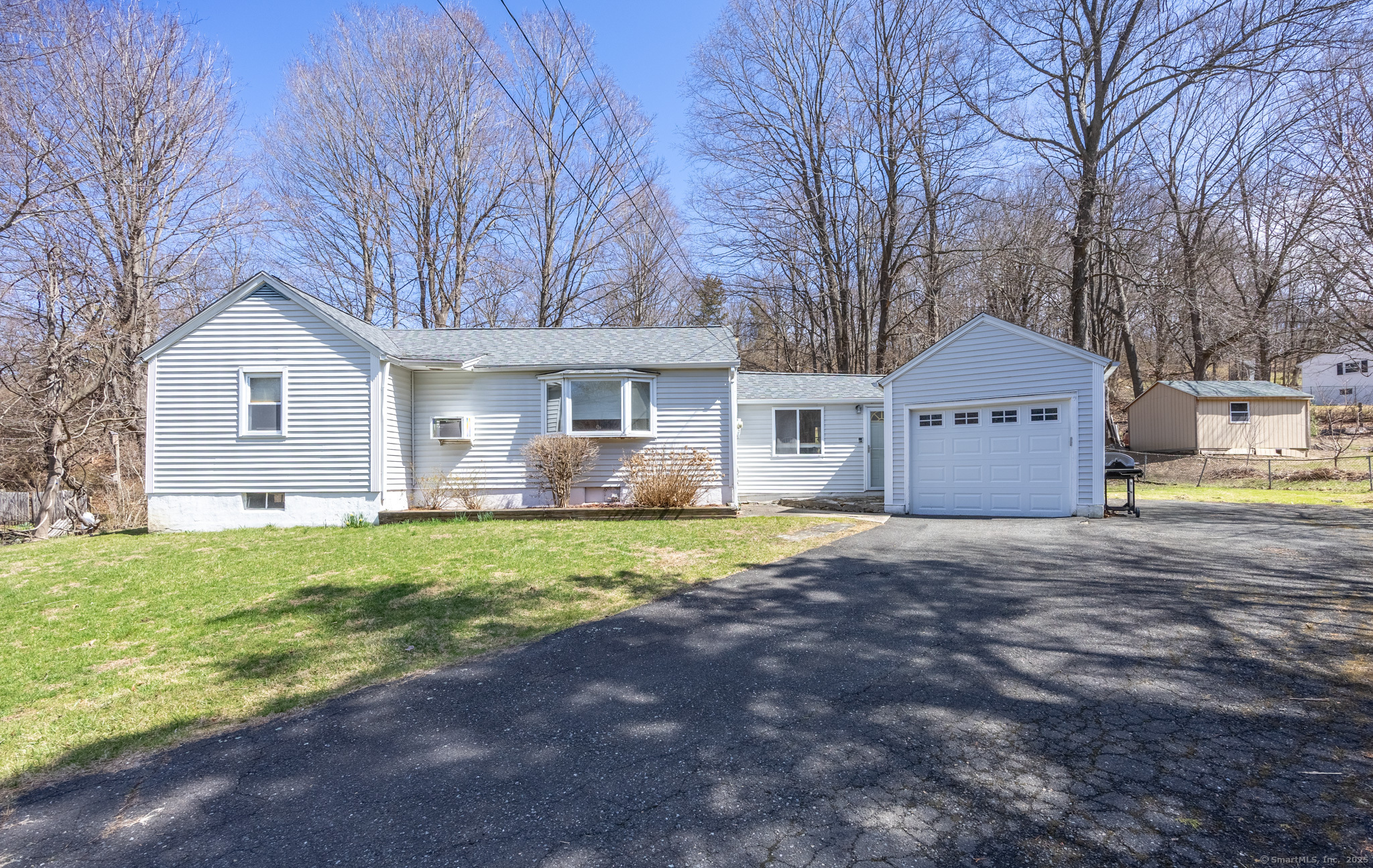 Property Photo: 10 Berkshire Place CT 06810