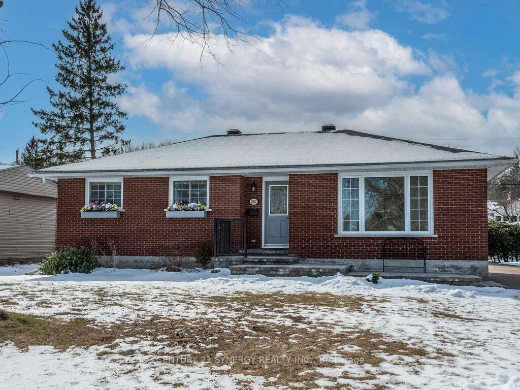 261 James Avenue  Renfrew ON K7V 2P1 photo