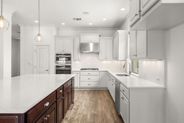 5701 Cherokee Draw Road  Austin TX 78738 photo