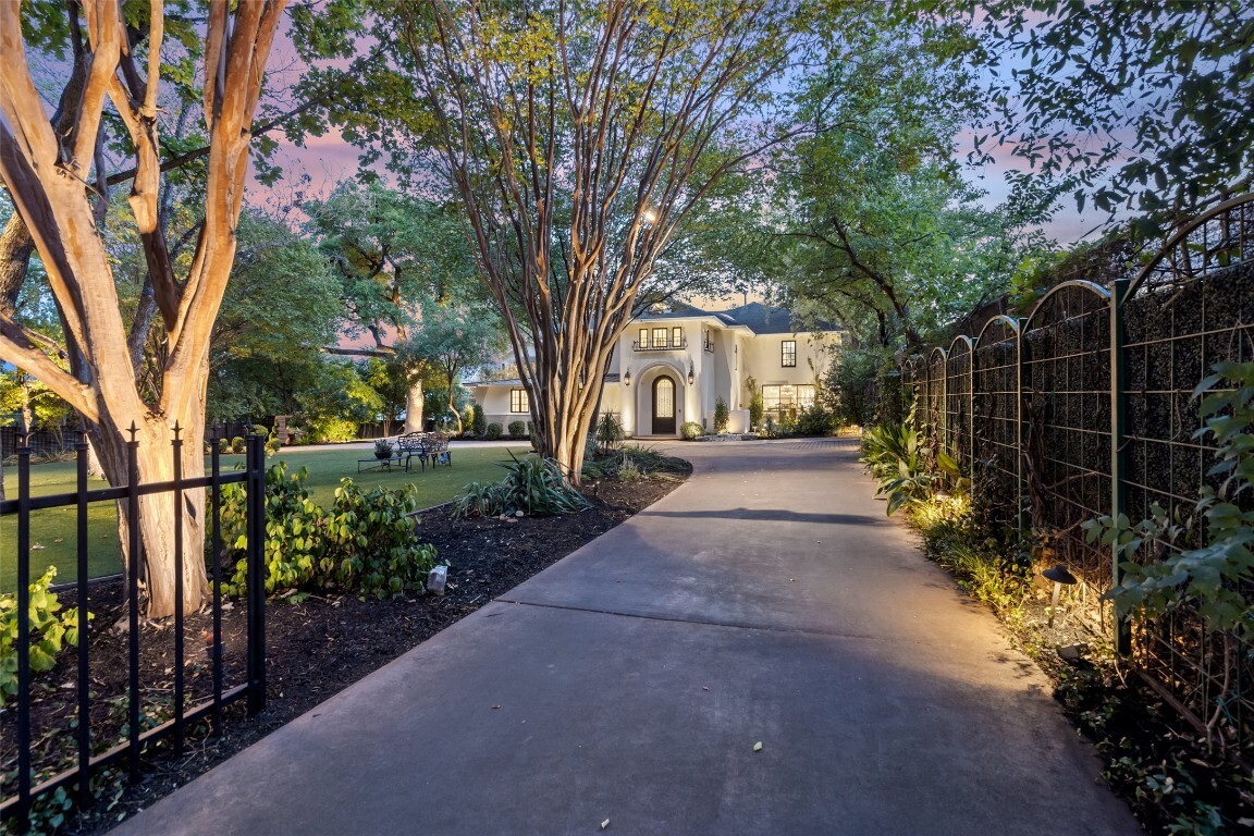 Property Photo:  1411 W 10th Street  TX 78703 